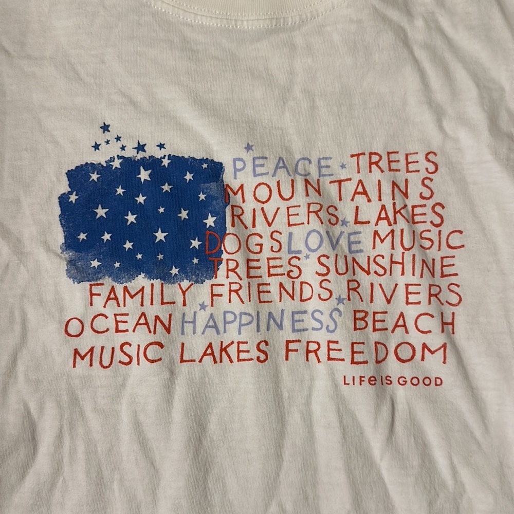 Life is Good Tee - Picture 2 of 2